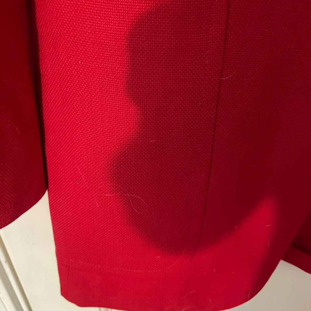 Lacoste vintage vibrant red twill blazer. No size or fabric content. Gorgeous. - Picture 4 of 14